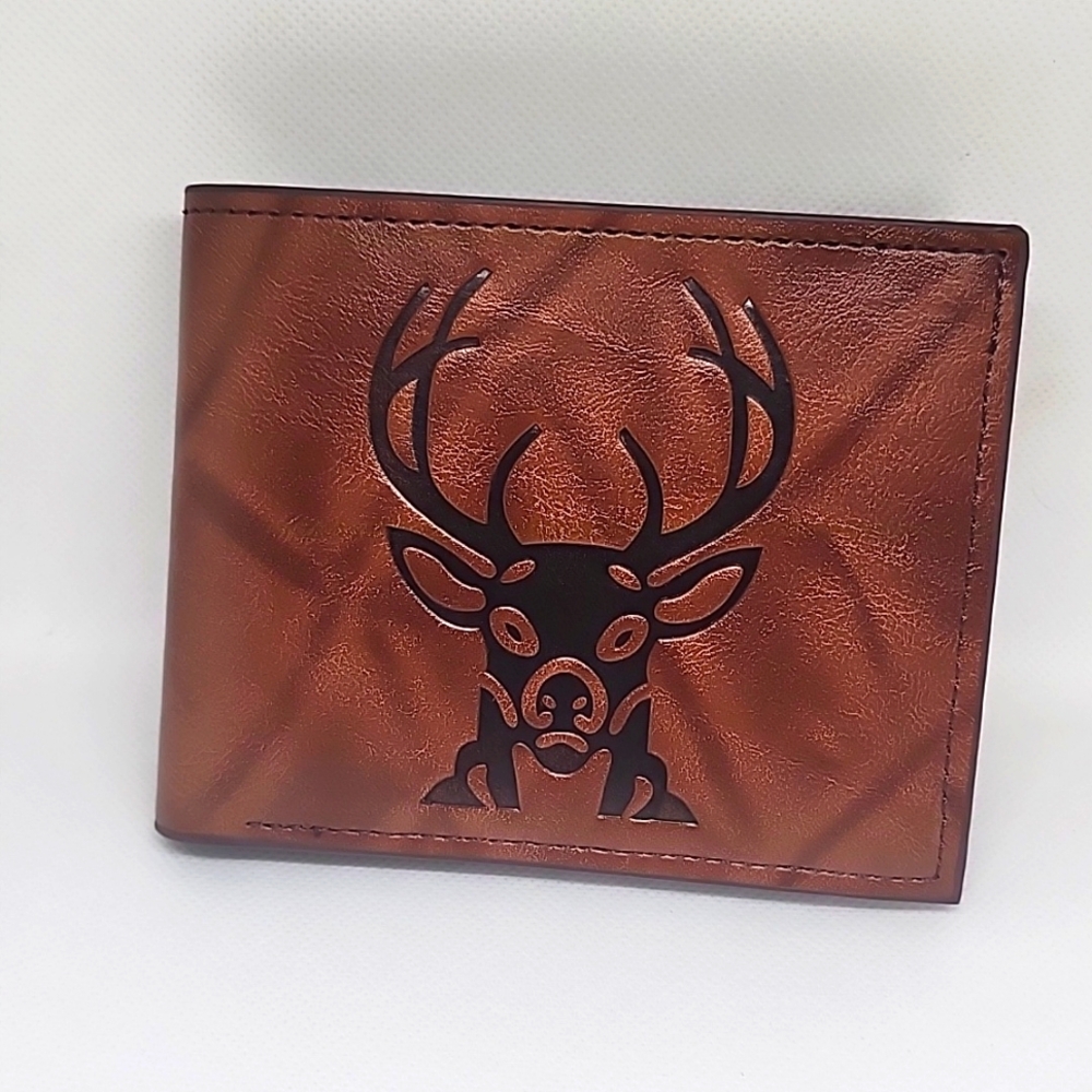 Bifold 🦌 deer wallet NWT!!